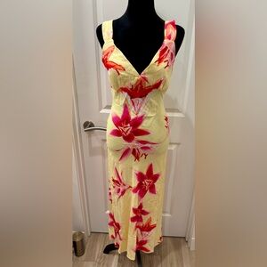 NWT Paper Heart yellow linen blend Maxi Dress with tropical Flower print- S